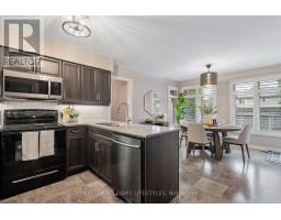 47 HUMMINGBIRD CRESCENT - 10