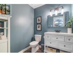 47 HUMMINGBIRD CRESCENT - 20