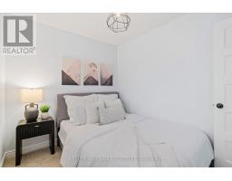 47 HUMMINGBIRD CRESCENT - 29