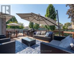 47 HUMMINGBIRD CRESCENT - 38