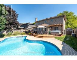 47 HUMMINGBIRD CRESCENT - 43