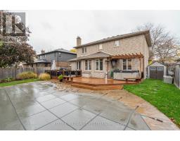 47 HUMMINGBIRD CRESCENT - 47