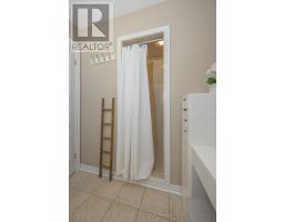 45 SHAW VALLEY DRIVE - 42