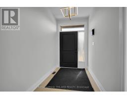 6 - 383 DAVENTRY WAY - 3