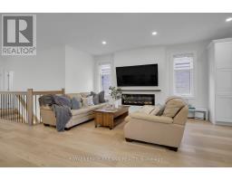 6 - 383 DAVENTRY WAY - 7