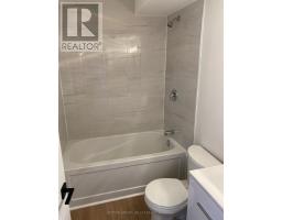 894 ADELAIDE STREET N - 11