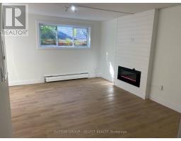 894 ADELAIDE STREET N - 13