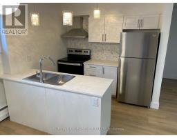 894 ADELAIDE STREET N - 14