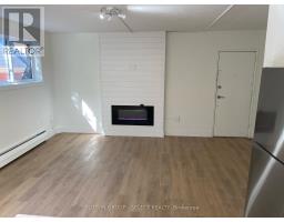 894 ADELAIDE STREET N - 17