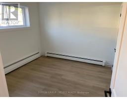 894 ADELAIDE STREET N - 5