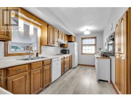 952 EAGLE CRESCENT - 12