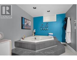 952 EAGLE CRESCENT - 29