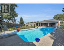 952 EAGLE CRESCENT - 41