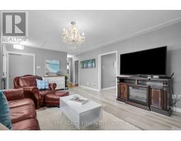 952 EAGLE CRESCENT - 8