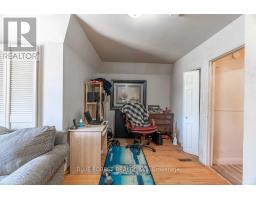 42 TERRACE STREET - 17