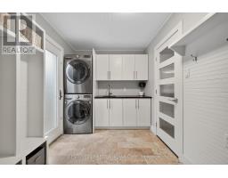 311 AMBLESIDE DRIVE - 18