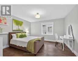 311 AMBLESIDE DRIVE - 32