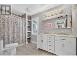 311 AMBLESIDE DRIVE - 34