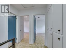 14 MCLEOD CRESCENT - 14