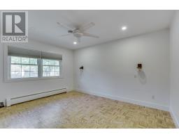 14 MCLEOD CRESCENT - 18