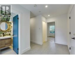 14 MCLEOD CRESCENT - 25