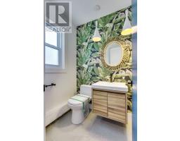 14 MCLEOD CRESCENT - 26