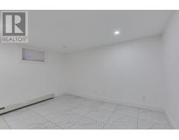 14 MCLEOD CRESCENT - 33