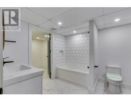 14 MCLEOD CRESCENT - 35