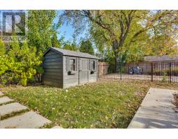 14 MCLEOD CRESCENT - 39