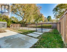 14 MCLEOD CRESCENT - 44