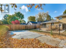 14 MCLEOD CRESCENT - 46