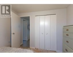 0 - 881 SOUTHDALE ROAD E - 17