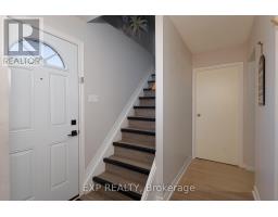 0 - 881 SOUTHDALE ROAD E - 3