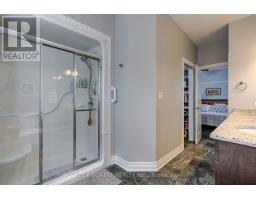 81 - 9 DAUSETT DRIVE - 17