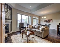 81 - 9 DAUSETT DRIVE - 21