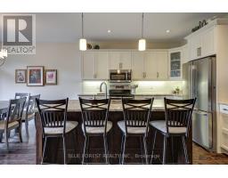 81 - 9 DAUSETT DRIVE - 30