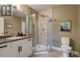 81 - 9 DAUSETT DRIVE - 34