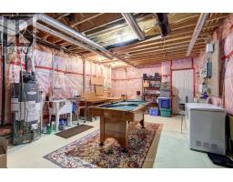 81 - 9 DAUSETT DRIVE - 46