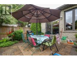 81 - 9 DAUSETT DRIVE - 47