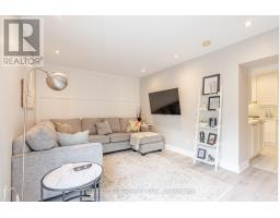 908 MAITLAND STREET - 20