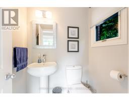 908 MAITLAND STREET - 22