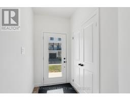 64 - 1781 HENRICA AVENUE - 7