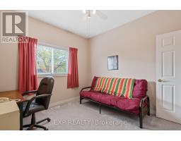 183 - 2025 MEADOWGATE BOULEVARD - 23