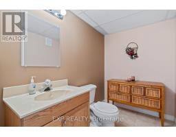 183 - 2025 MEADOWGATE BOULEVARD - 31