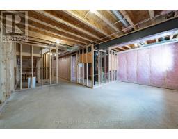 147-43(55) SCOTTS DRIVE - 33