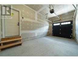 147-43(55) SCOTTS DRIVE - 34