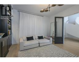 7501 SILVER CREEK CRESCENT - 21