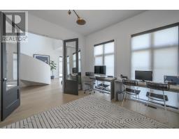 7501 SILVER CREEK CRESCENT - 22