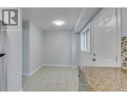 54 - 320 WESTMINSTER AVENUE - 14