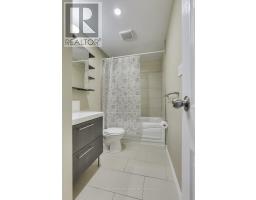 54 - 320 WESTMINSTER AVENUE - 24